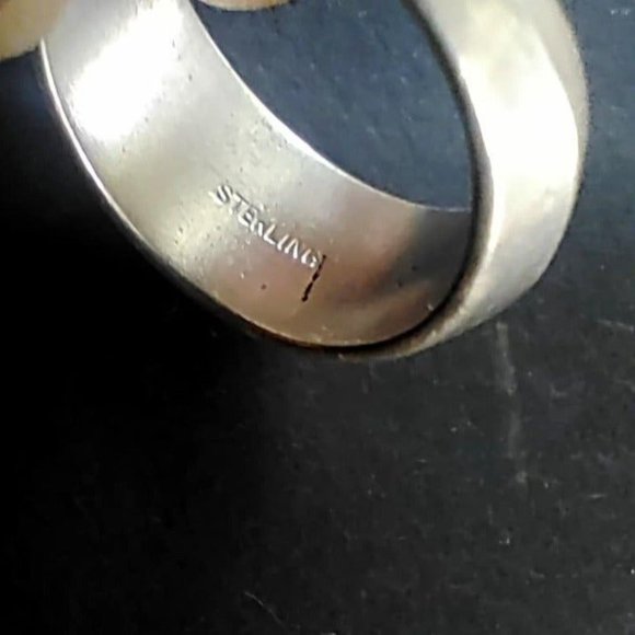 Sterling Silver 925 Knife Edge Tapered Band Textured & Shiny Finish Size 5 - Picture 9 of 15